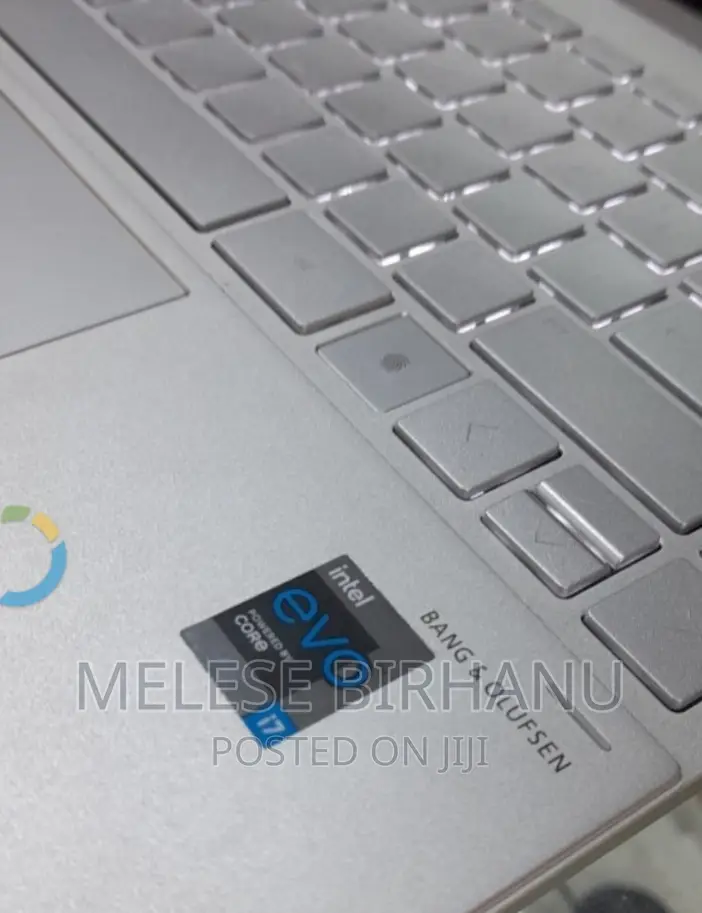 New Laptop HP Envy X360 8GB Intel Core I7 SSD 512GB