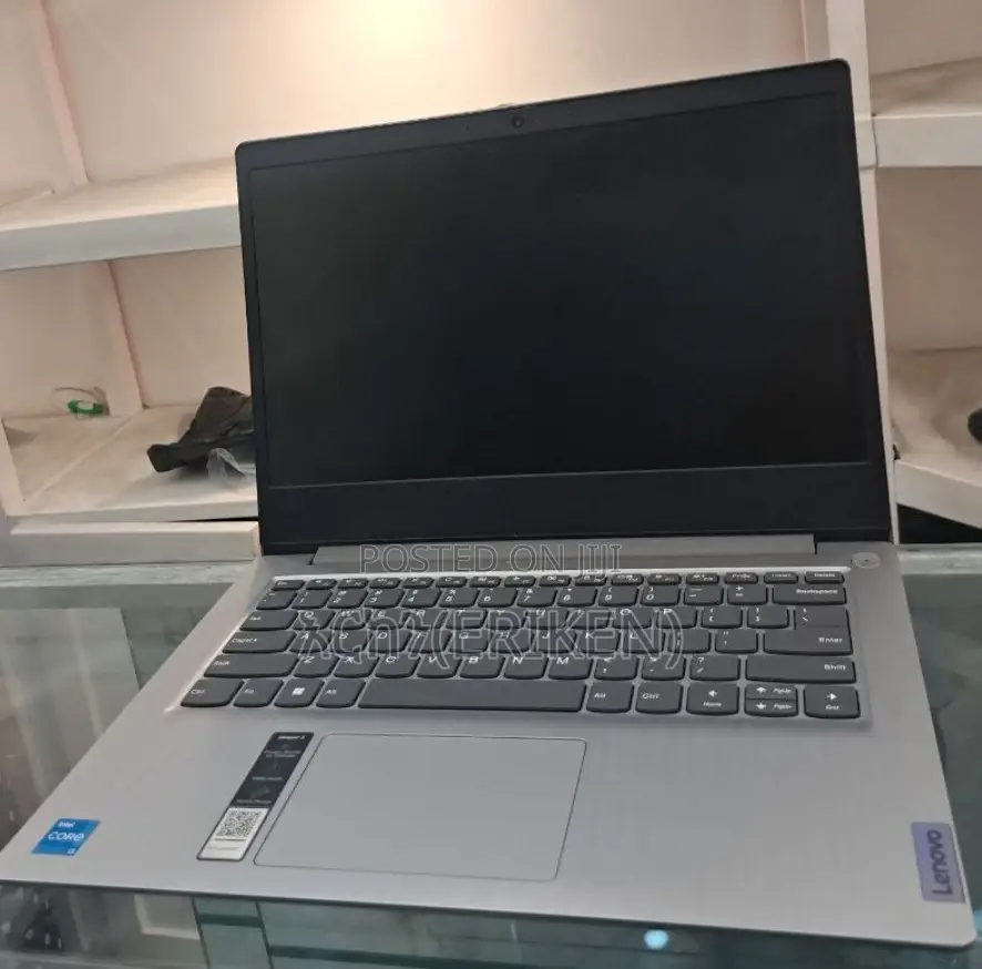 New Laptop Lenovo Ideapad 3 8GB Intel Core I3 SSD 256GB