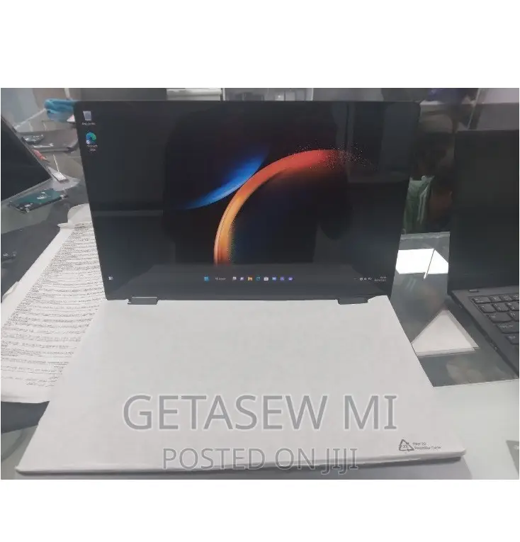 New Laptop Samsung 16GB Intel Core I7 SSD 512GB