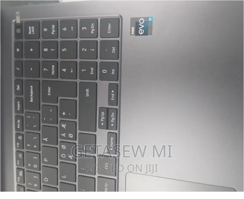 New Laptop Samsung 16GB Intel Core I7 SSD 512GB