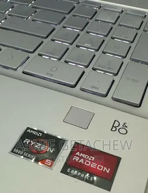 New Laptop HP Pavilion 15 12GB Intel Core I5 SSD 256GB