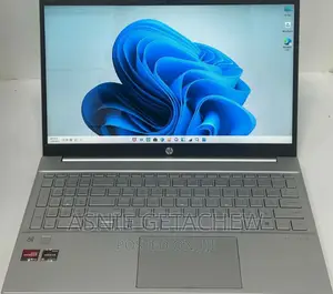 New Laptop HP Pavilion 15 12GB Intel Core I5 SSD 256GB