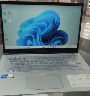 New Laptop HP EliteBook 850 G5 16GB Intel Core I7 SSD 512GB