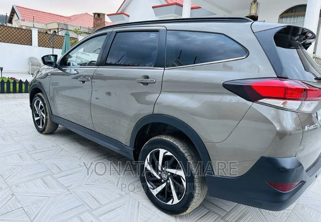 New Toyota Rush 2022 Brown