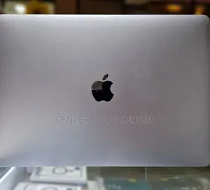 New Laptop Apple MacBook 2020 32GB Intel Core I7 SSD 1T