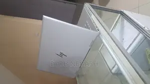 New Laptop HP Envy X360 8GB Intel Core I5 SSD 512GB