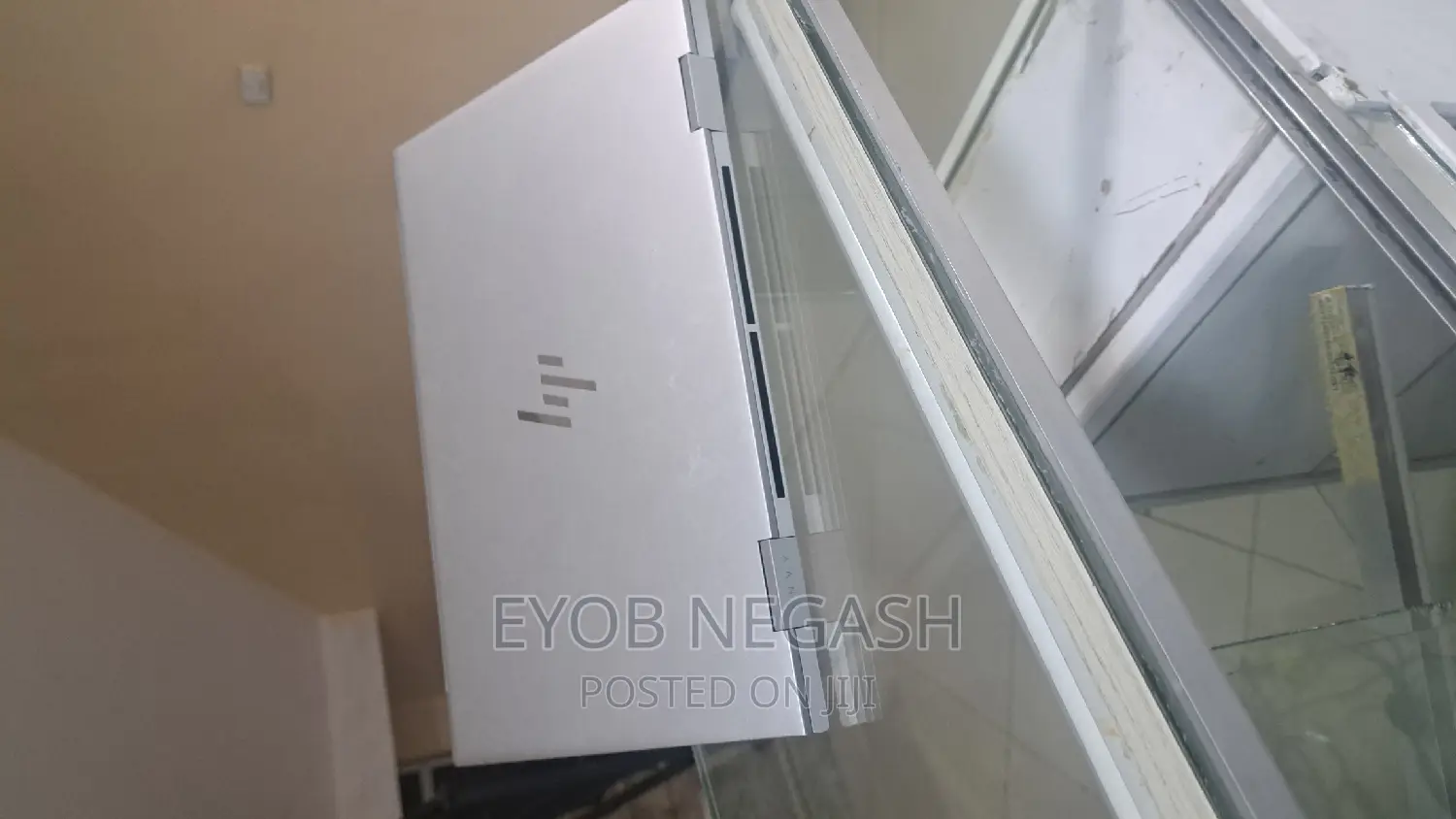 New Laptop HP Envy X360 8GB Intel Core I5 SSD 512GB