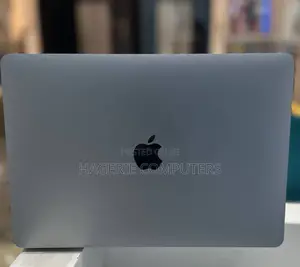 New Laptop Apple MacBook Air 8GB Apple M1 SSD 256GB