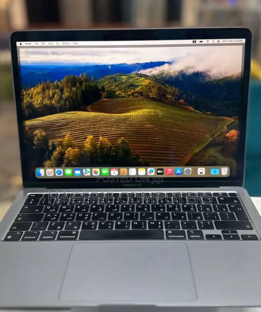 New Laptop Apple MacBook Air 8GB Apple M1 SSD 256GB