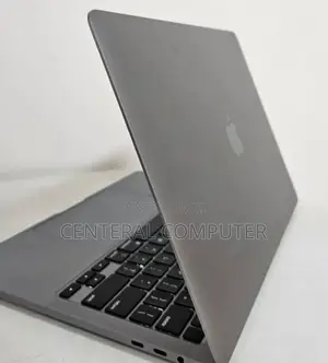 New Laptop Apple MacBook 2020 32GB Intel Core I7 SSD 2T