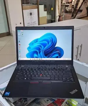 Photo - New Laptop Lenovo ThinkPad T14 8GB Intel Core i5 SSD 512GB