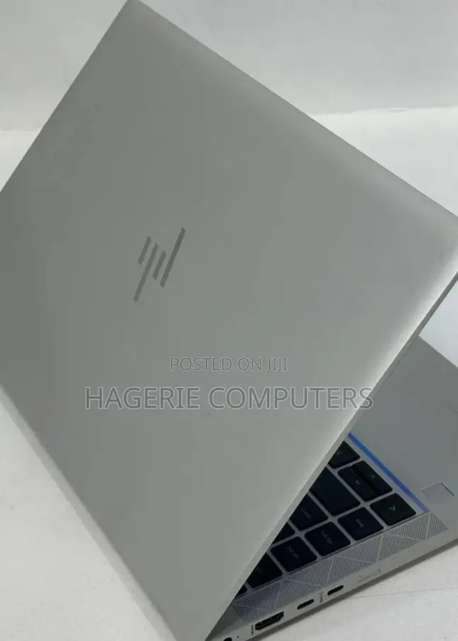 New Laptop HP EliteBook 845 G8 8GB AMD Ryzen 5 SSD 512GB