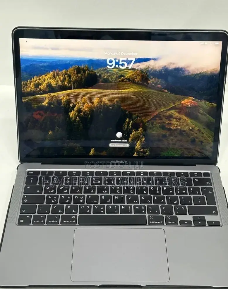 New Laptop Apple MacBook Air 8GB Apple M1 SSD 256GB