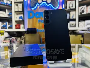 New Samsung Galaxy S22 5G 256 GB Black