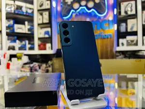 Photo - New Samsung Galaxy S22+ 5G 256 GB Green