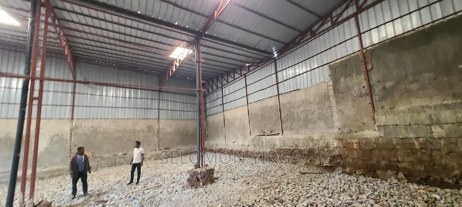 Lakiray Yaqreb Magazn