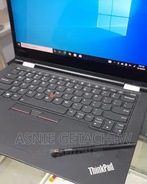 Photo - New Laptop Lenovo ThinkPad Yoga 370 8GB Intel Core I5 HDD 512GB