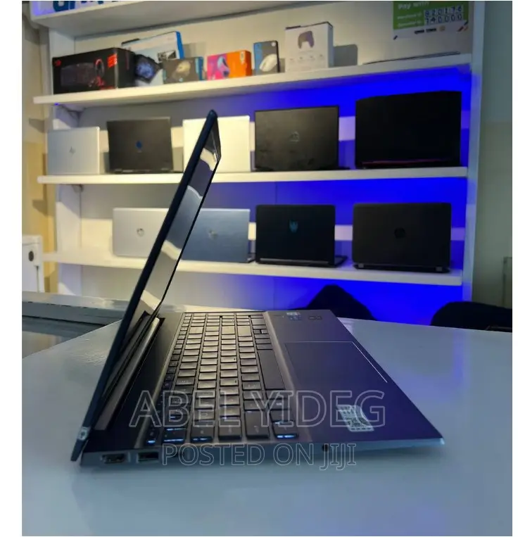 New Laptop HP Pavilion 15 16GB Intel Core I7 SSD 512GB