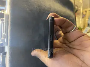 New Samsung Galaxy A8 32 GB Black