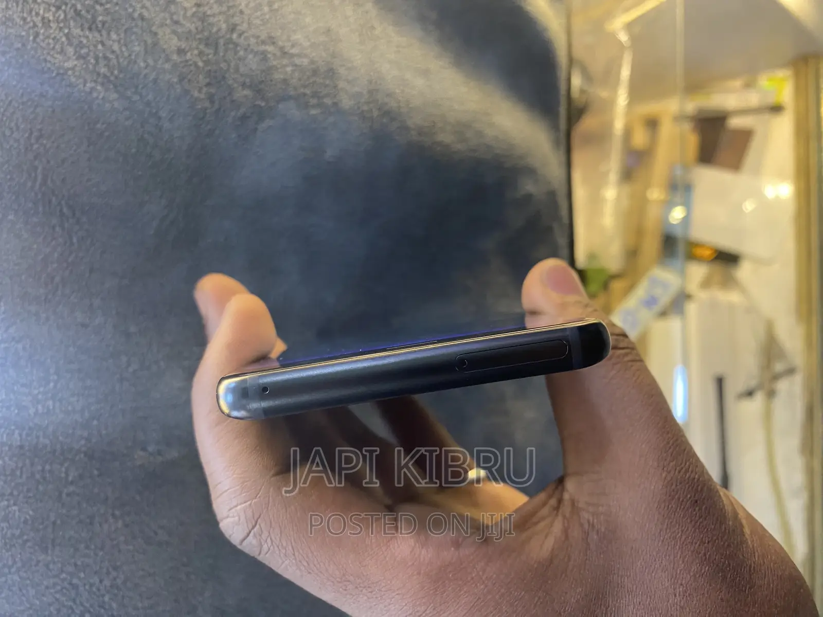 New Samsung Galaxy A8 32 GB Black