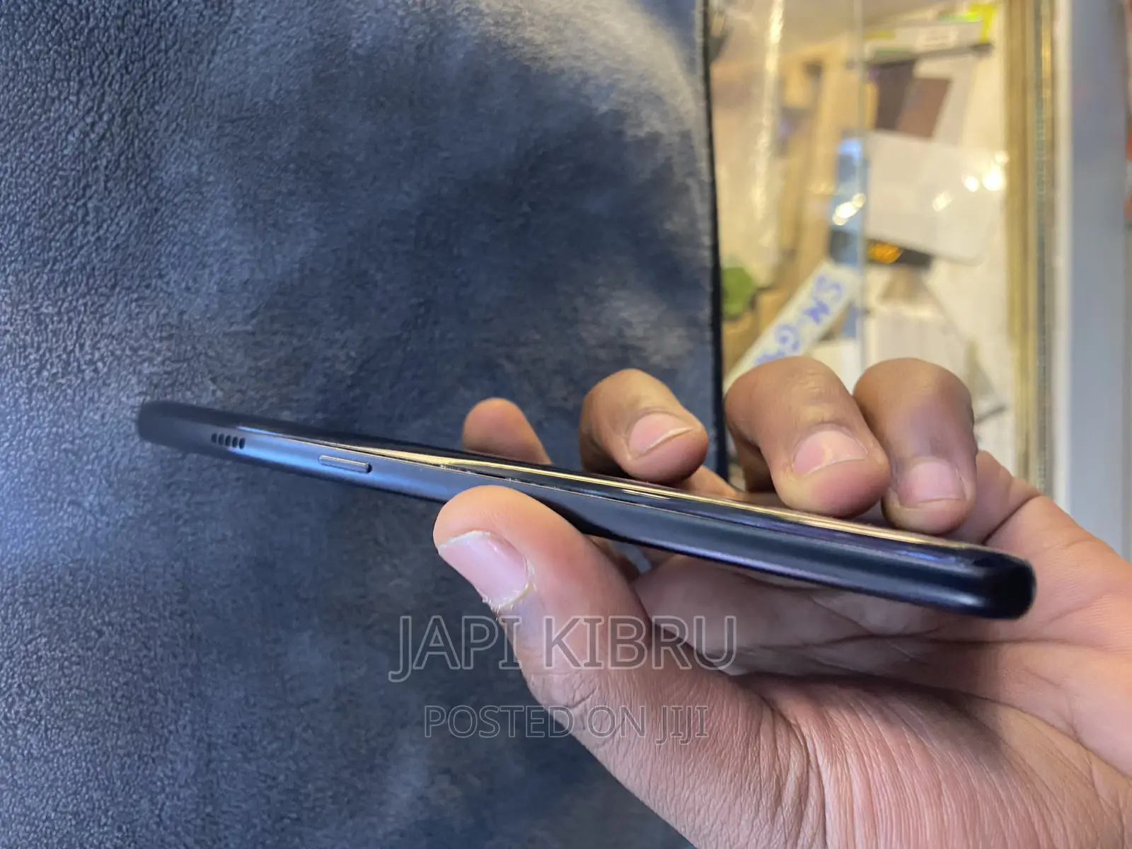 New Samsung Galaxy A8 32 GB Black