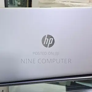 New Laptop HP 250 G8 8GB Intel Core I5 SSD 512GB
