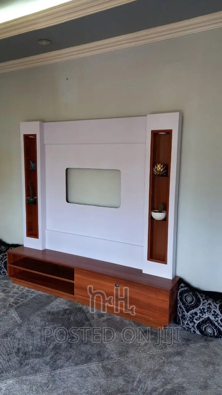 Tb Stand With Shelves