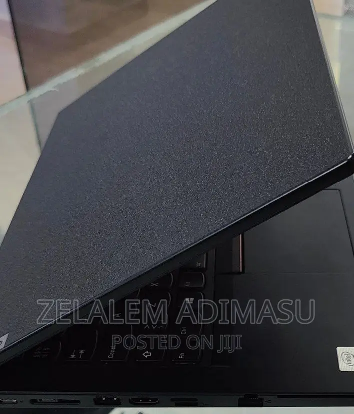 New Laptop Lenovo ThinkPad X1 Carbon 8GB Intel Core I7 SSD 512GB