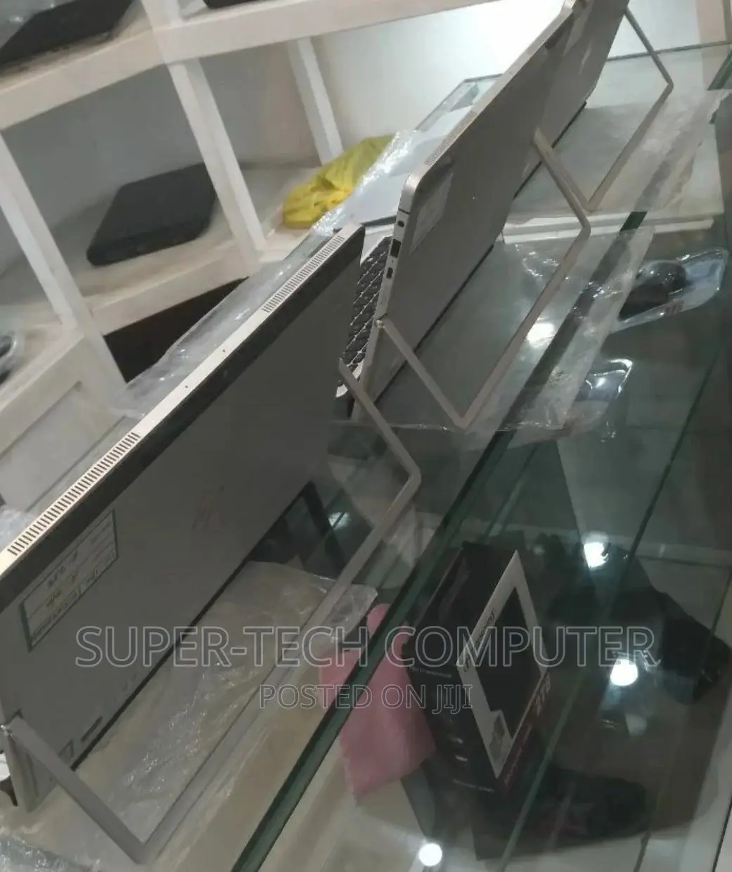 New Laptop HP Elite X2 1012 8GB Intel Core I5 SSD 256GB