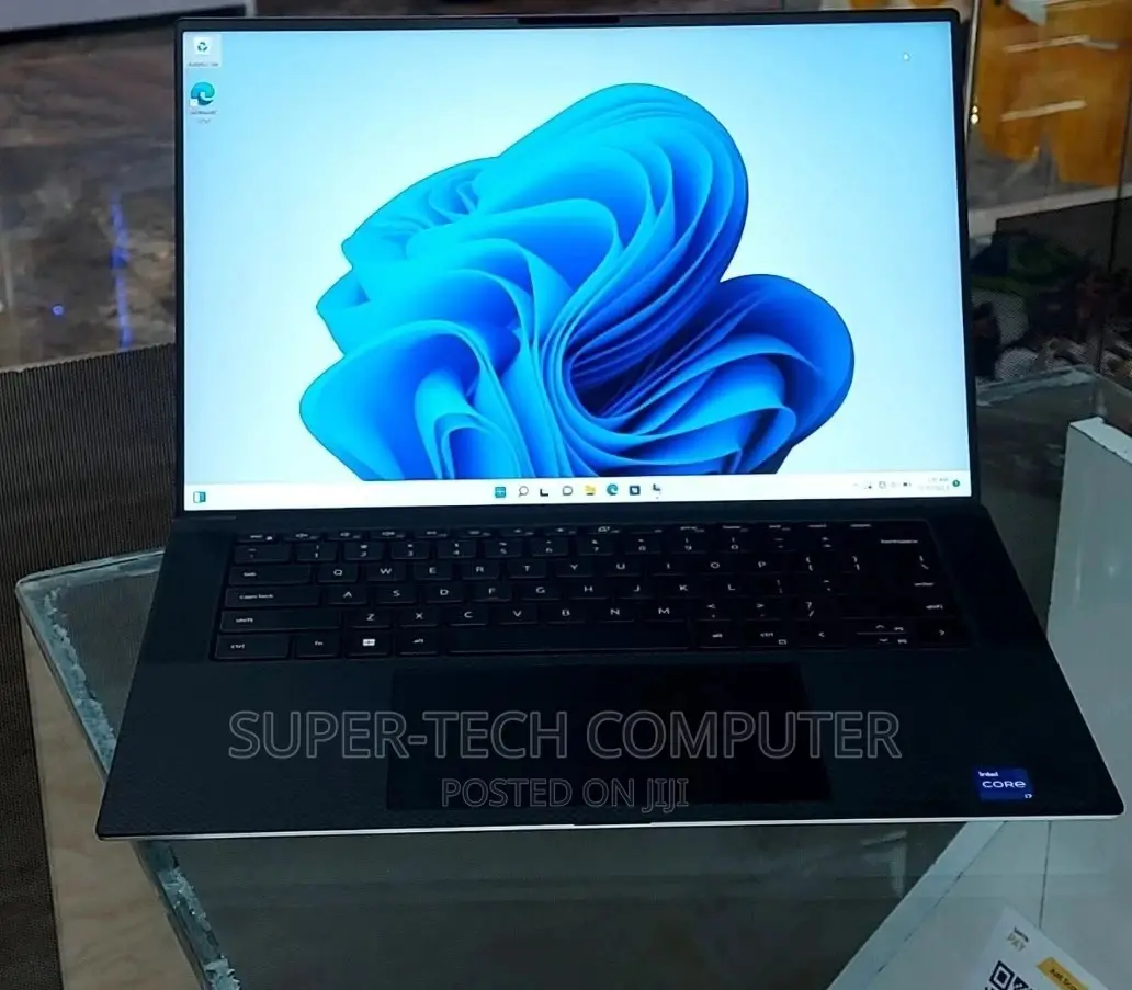 New Laptop Dell XPS 15 16GB Intel Core I7 SSD 512GB