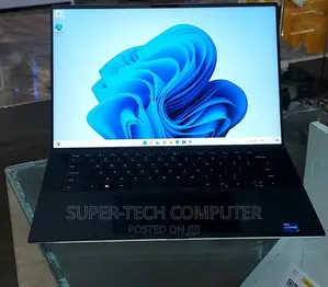 Photo - New Laptop Dell XPS 15 16GB Intel Core I7 SSD 512GB