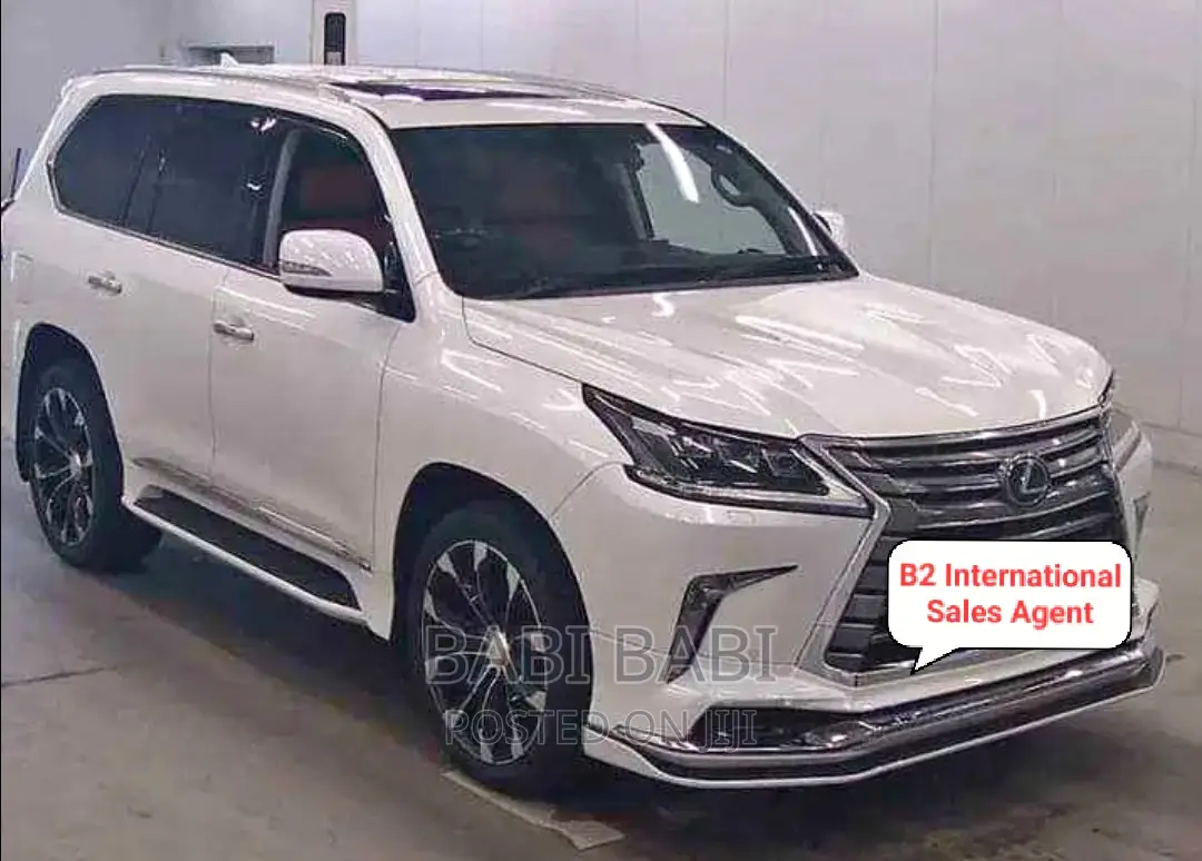 Lexus LX 2019 White