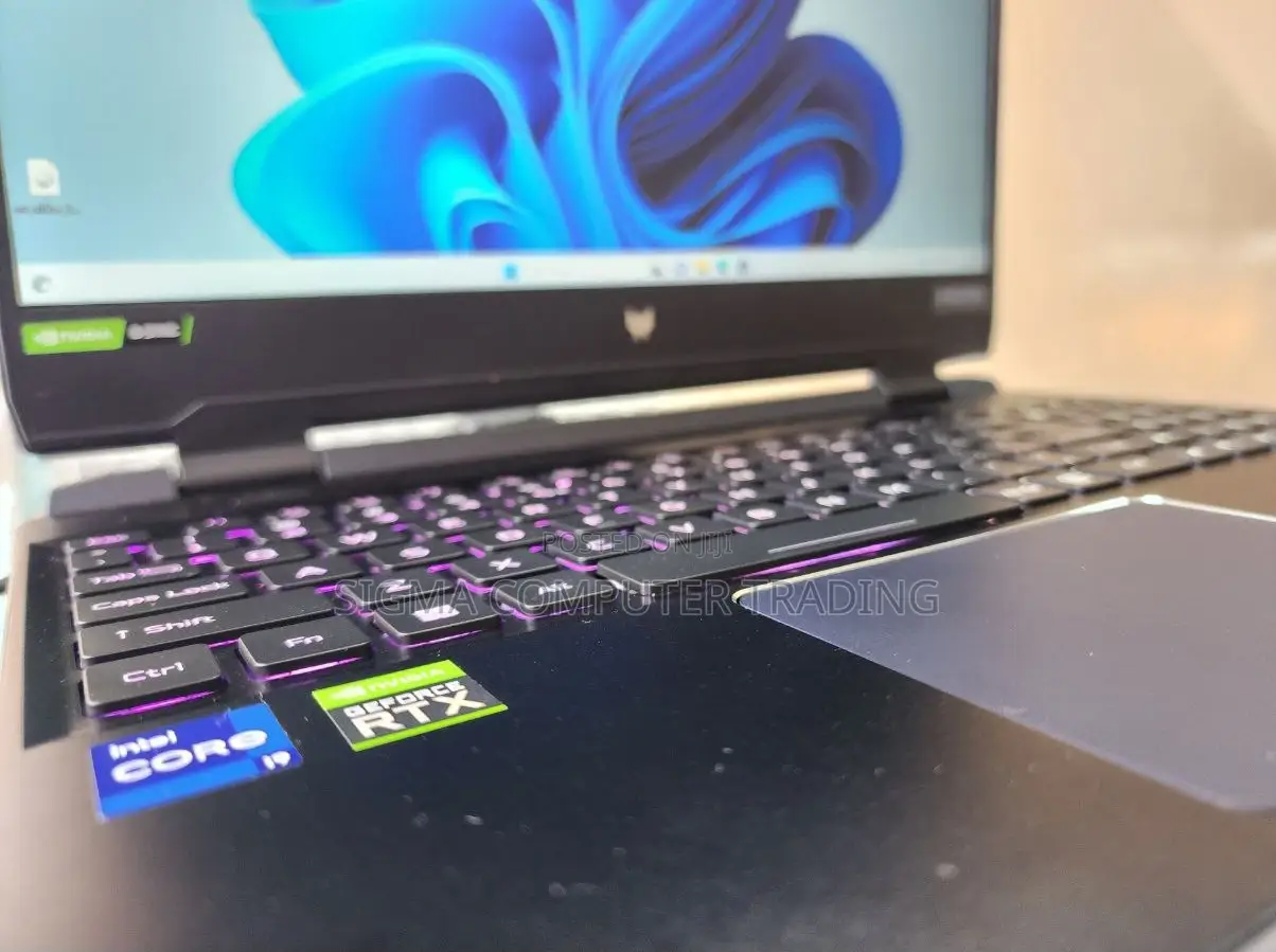 New Laptop Acer Predator Helios 300 16GB Intel Core I9 SSD 1T