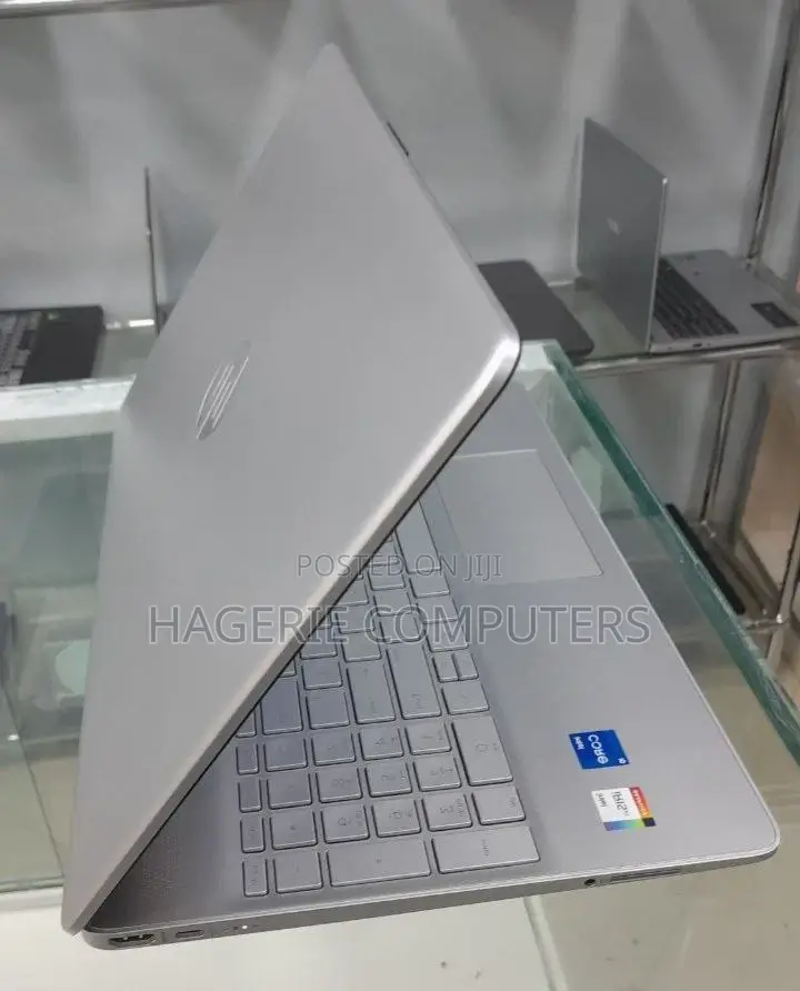 New Laptop HP Stream Notebook 8GB Intel Core I5 SSD 512GB