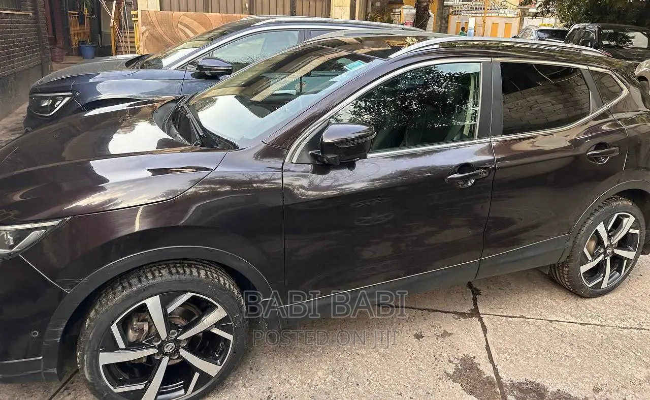 Nissan Qashqai 2019 Brown