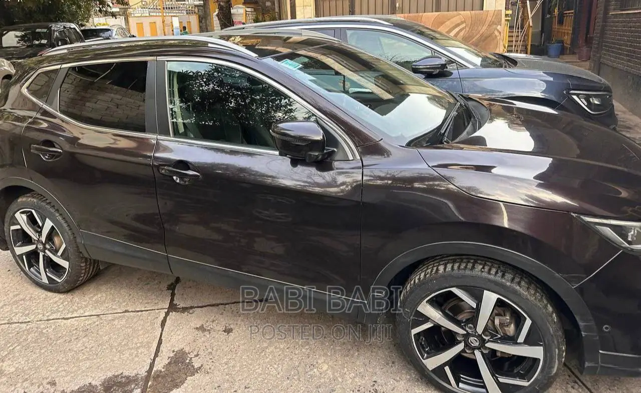 Nissan Qashqai 2019 Brown