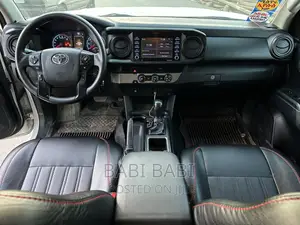 Toyota Tacoma 2020 White