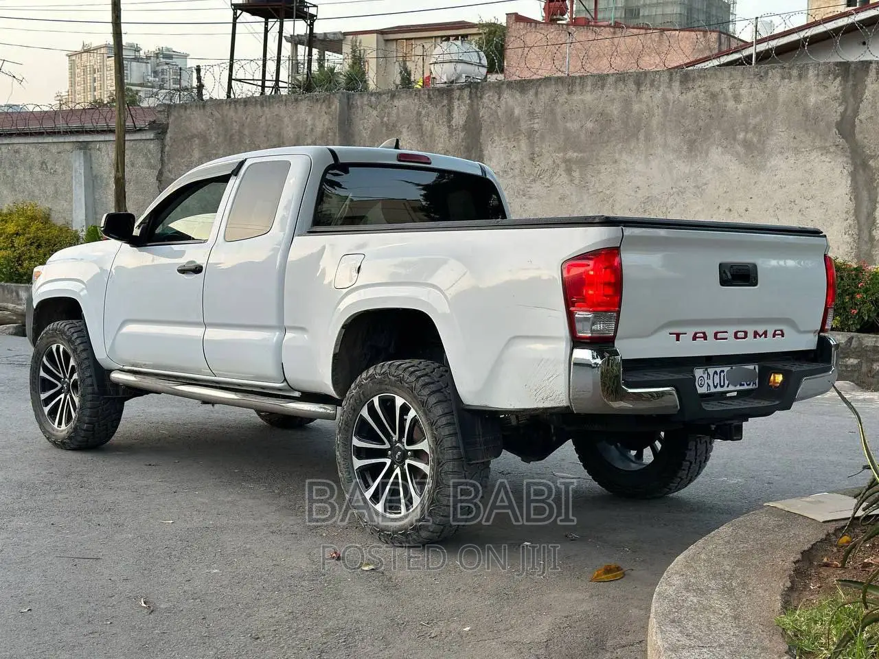 Toyota Tacoma 2020 White