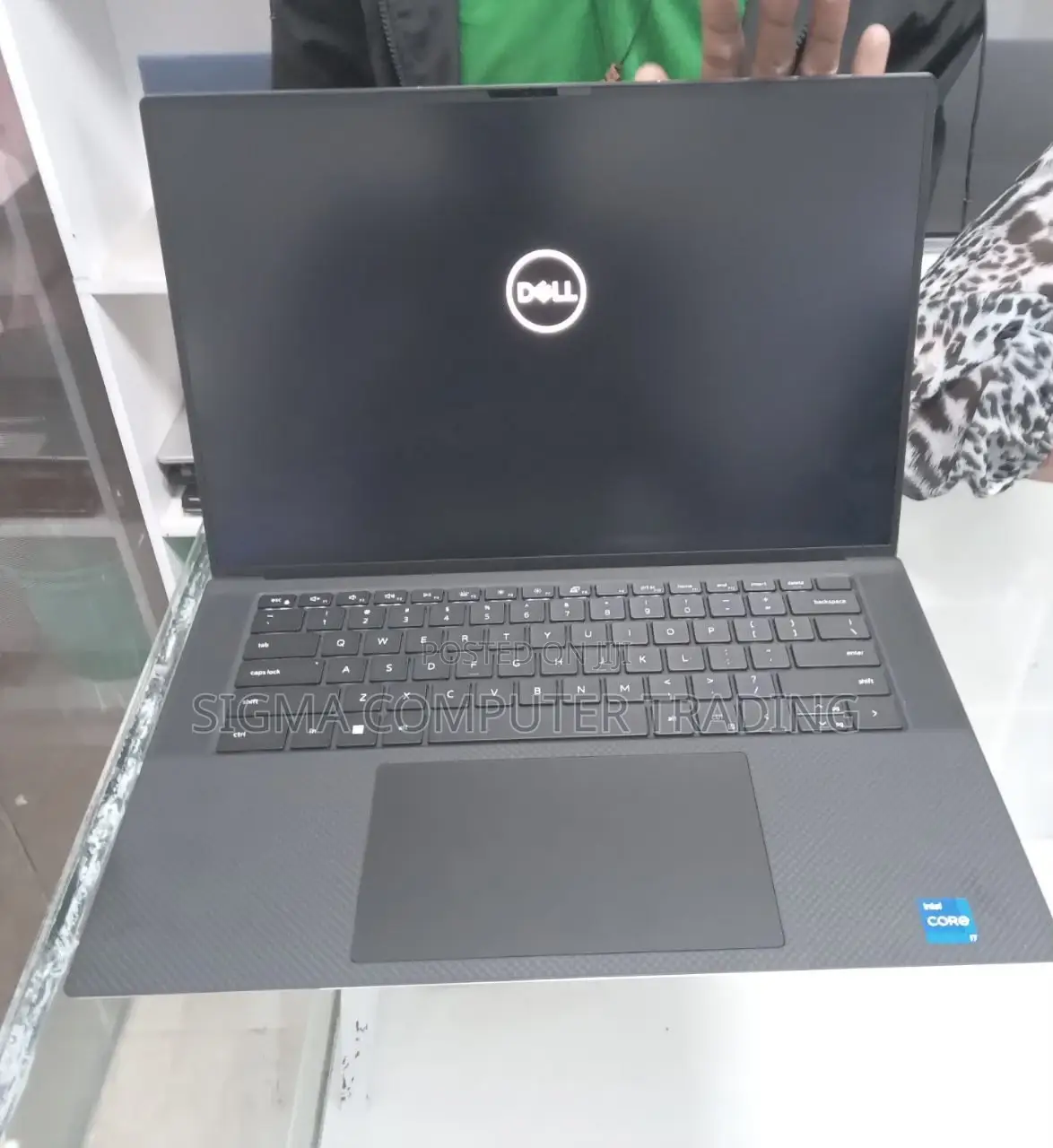 New Laptop Dell XPS 15 16GB Intel Core I7 SSD 512GB