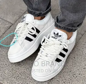 Photo - Bad Bunny Adidas