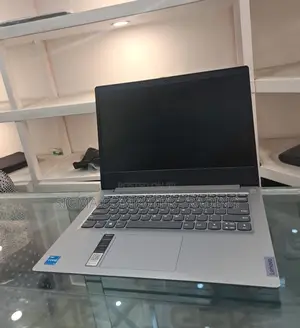 New Laptop Lenovo Ideapad 3 8GB Intel Core I3 SSD 256GB