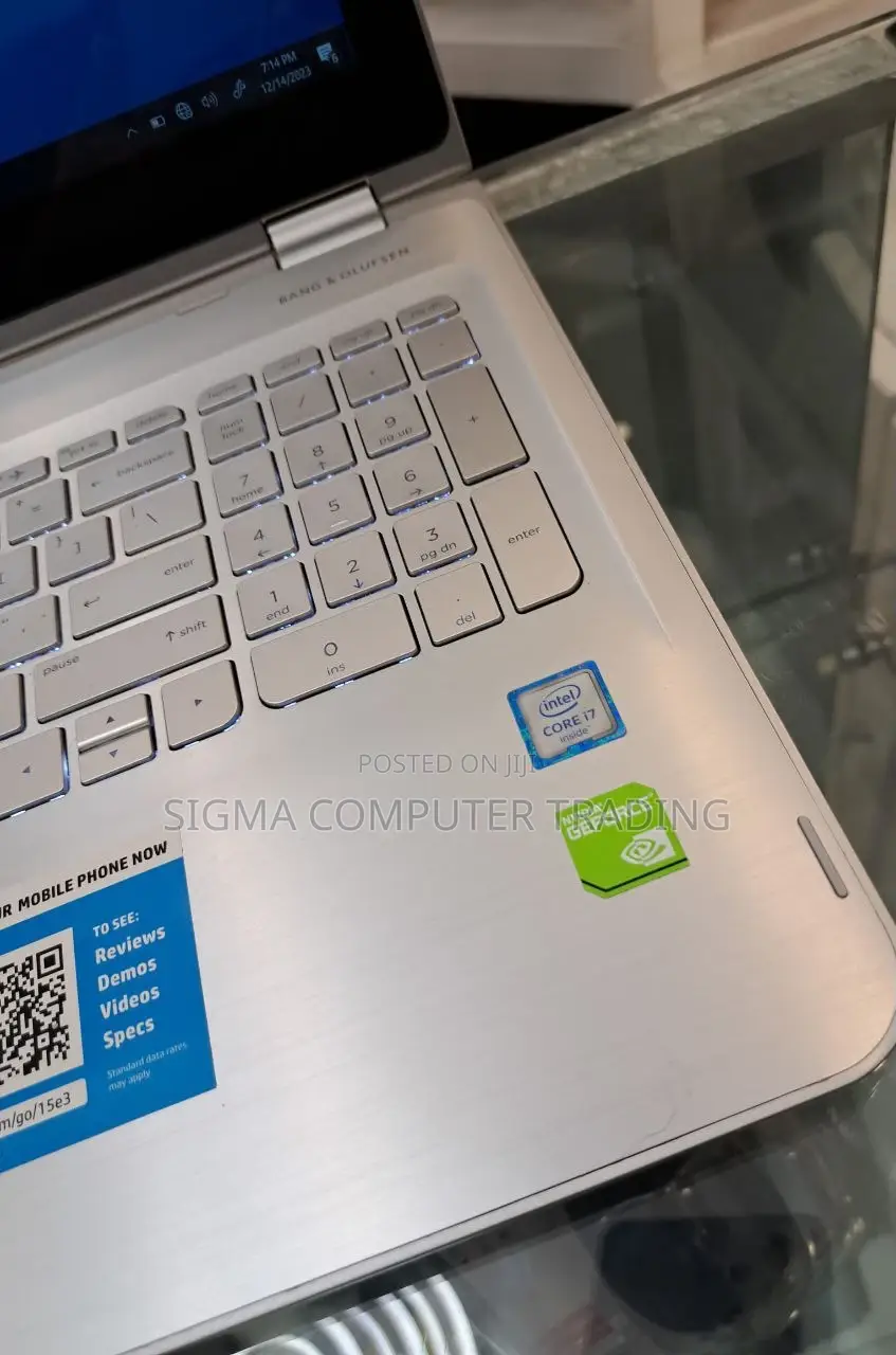 New Laptop HP Pavilion 15 8GB Intel Core I7 HDD 1T