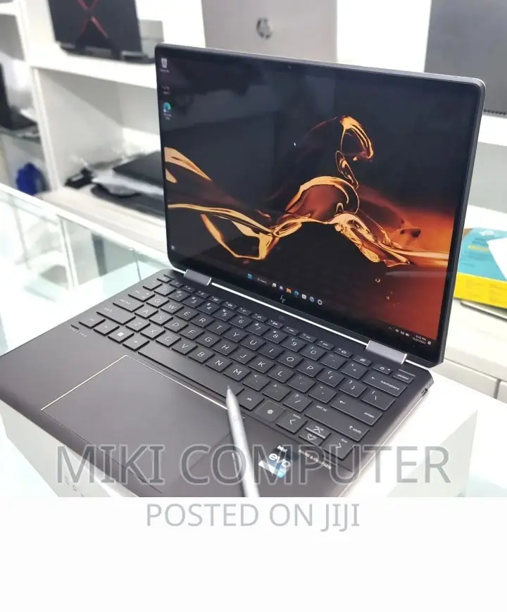 New Laptop HP Spectre X360 16GB Intel Core I7 SSD 512GB