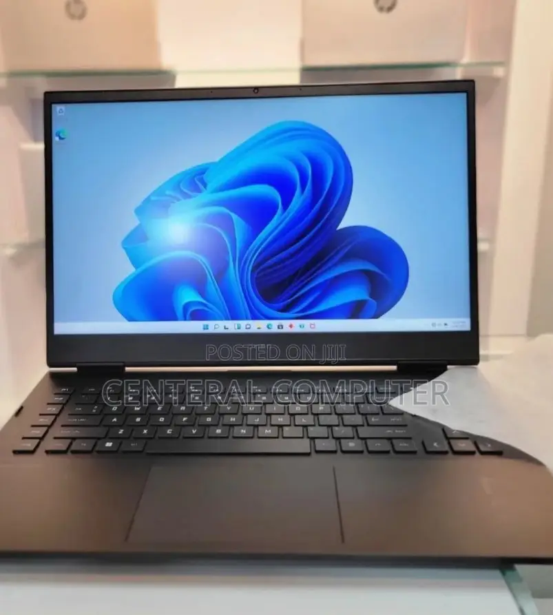 New Laptop HP Omen 15-Ce0xx 16GB Intel Core I7 SSD 512GB