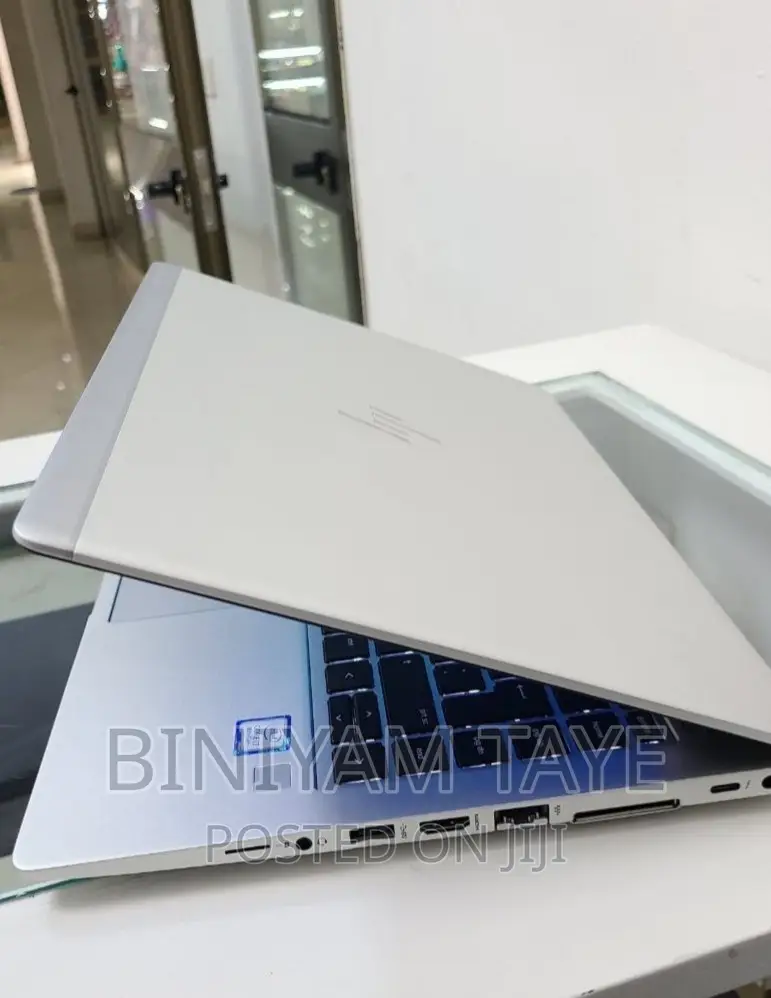 New Laptop HP EliteBook 840 G5 16GB Intel Core I7 SSD 512GB