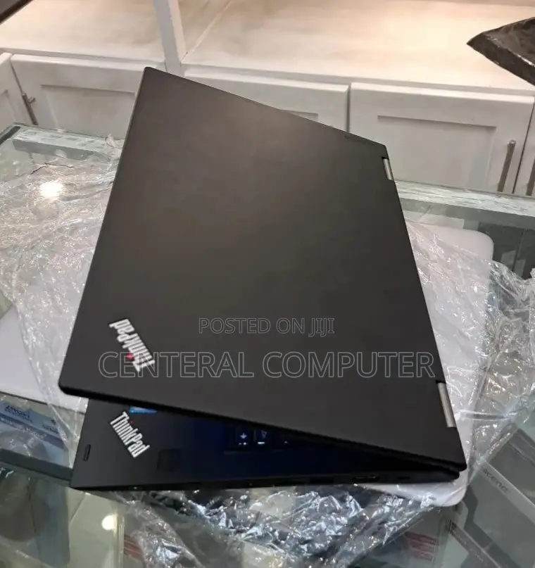 New Laptop Lenovo Yoga 260 8GB Intel Core I5 SSD 512GB