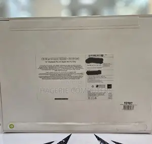 New Laptop Apple MacBook Pro 2022 M2 16GB Apple M2 SSD 512GB