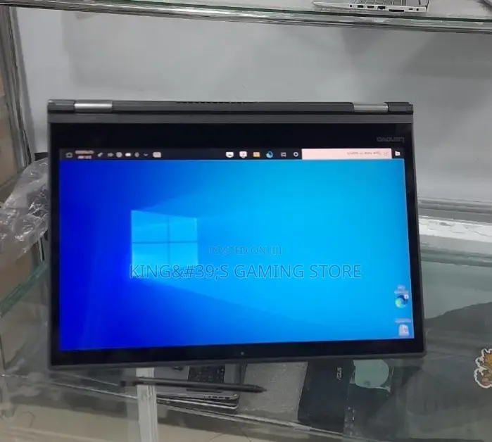 New Laptop Lenovo ThinkPad Yoga 370 8GB Intel Core I5 SSD 512GB