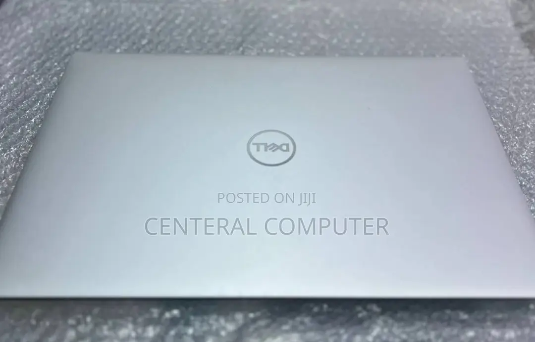 New Laptop Dell XPS 13 9370 32GB Intel Core I9 SSD 512GB