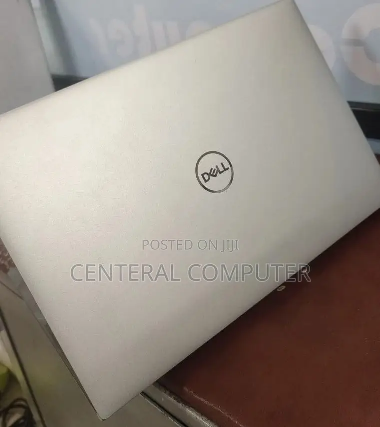 New Laptop Dell XPS 13 9370 32GB Intel Core I9 SSD 512GB